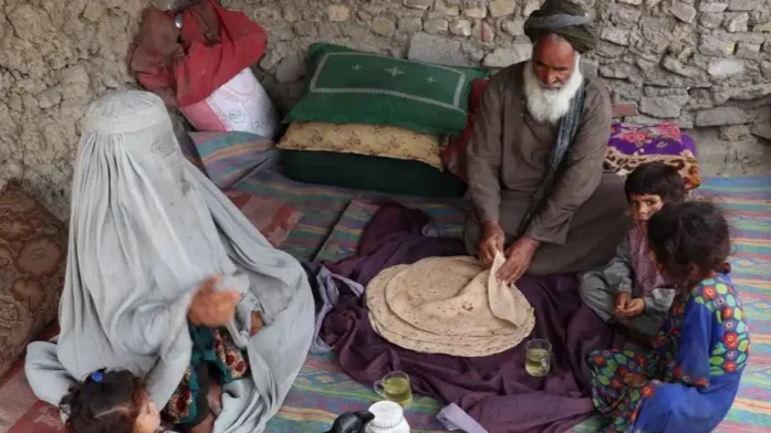 توزیع ۲۵۰۰ تُن حبوبات توسط برنامه جهانی غذا در افغانستان