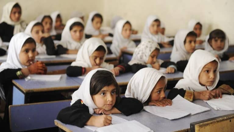 برنامه جهانی غذا: هیچ کودکی نباید گرسنه به مکتب برود