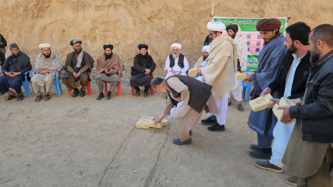سنگ تهداب مدرسۀ جامعۀ البنات نبی رحمة در فاریاب گذاشته شد