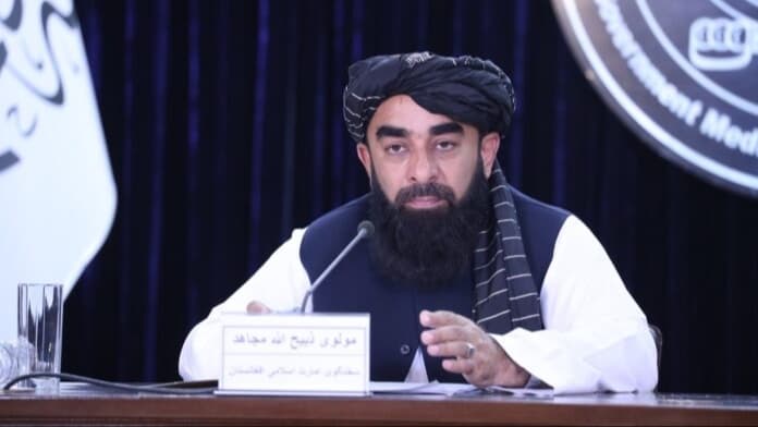 امارت اسلامی: گفتگوها با آمریکا درباره سفارت افغانستان جریان دارد