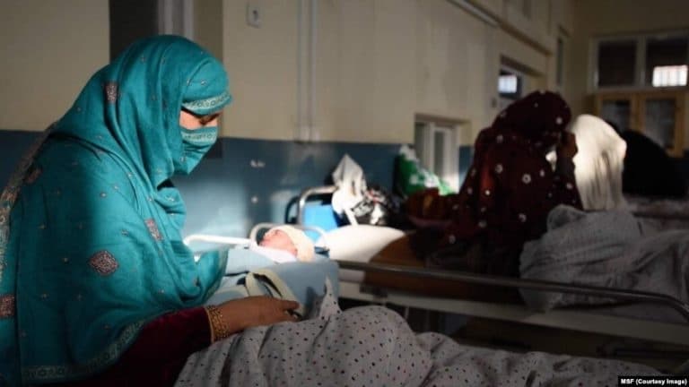 کاهش کمک‌های جهانی، جان مادران را در خطر قرار می‌دهد