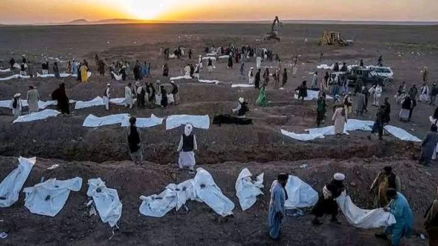 چین: با توجه به نیازها با زلزله‌زدگان افغانستان کمک‌ خواهیم کرد