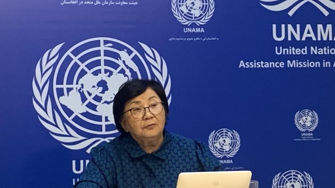 اوتنبایوا: جامعۀ جهانی ۱۳ میلیارد دالر به افغانستان کمک کرده است