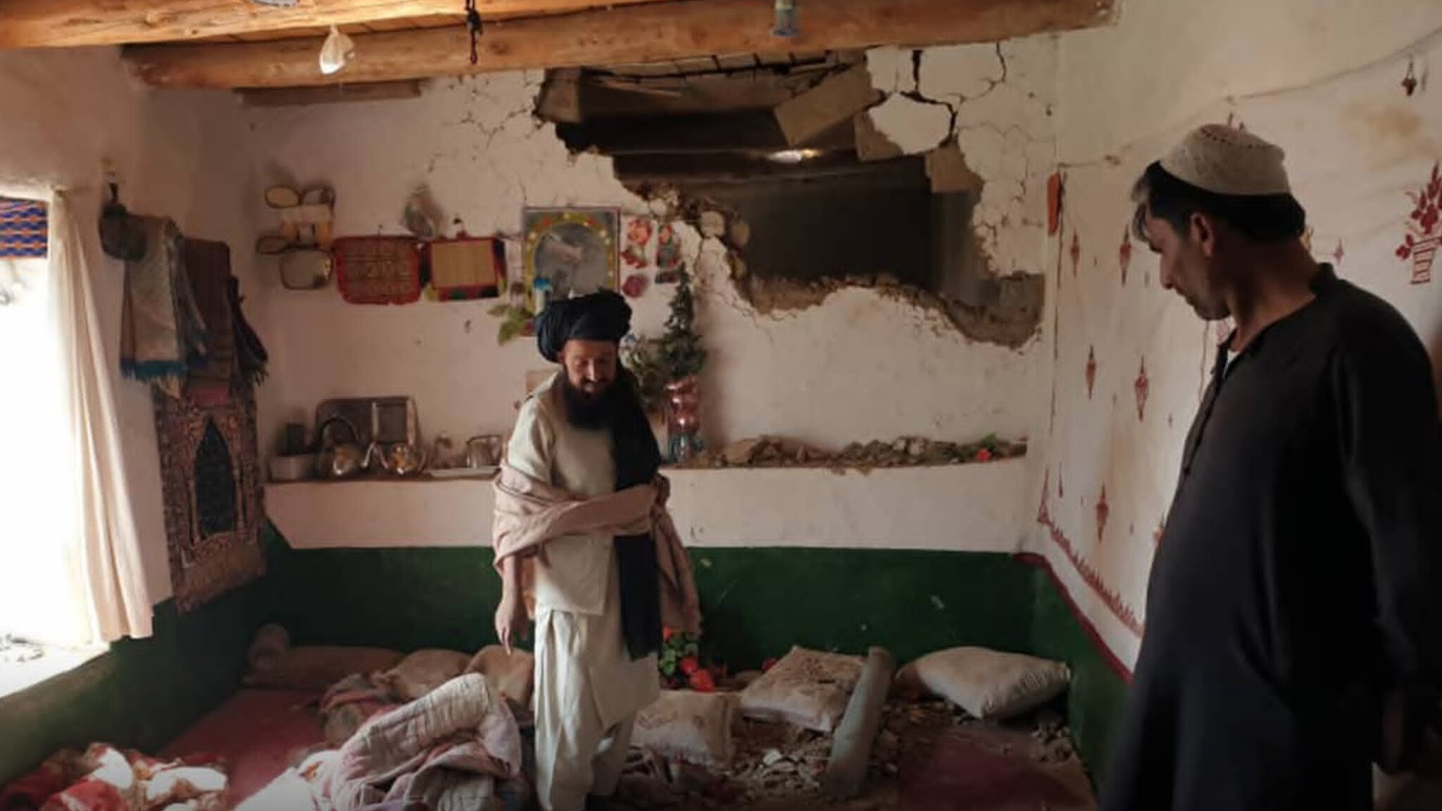 ۱۹ کشته و ۲۶ زخمی در حمله‌های پاکستان بر خوست و پکتیکا؛ زنان و کودکان در میان قربانیان