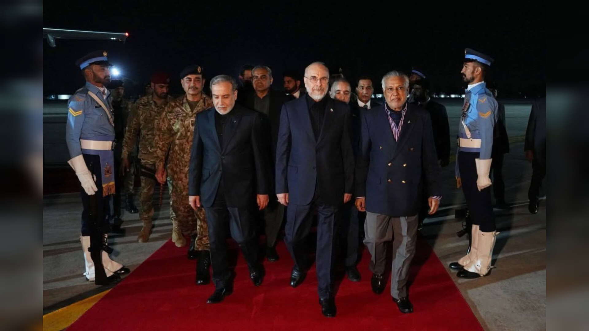 آغاز مذاکرات امریکا و ایران در اسلام‌آباد